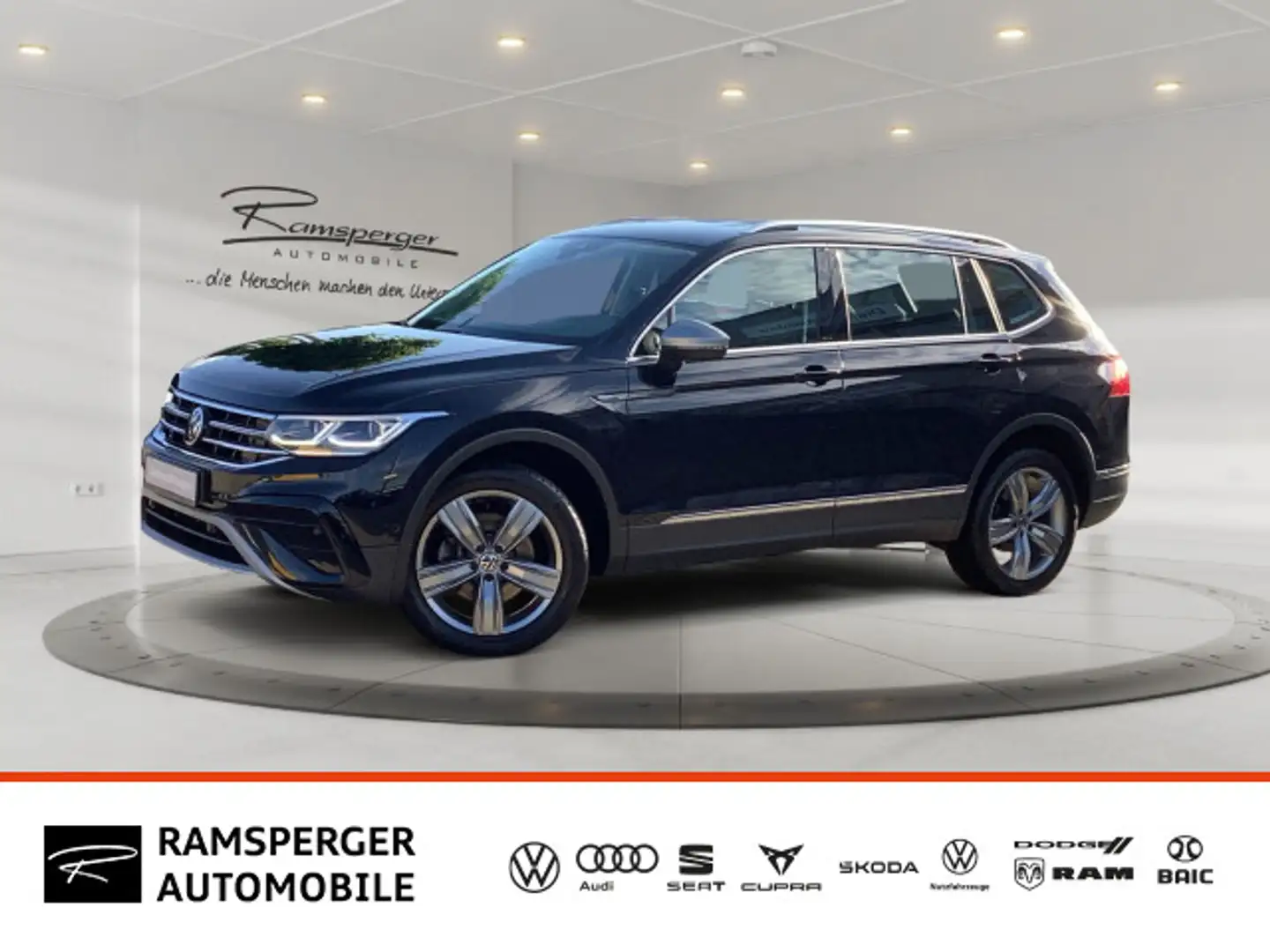 Volkswagen Tiguan Allspace 2.0 TDI DSG Elegance 4M. AHK Mat Schwarz - 1