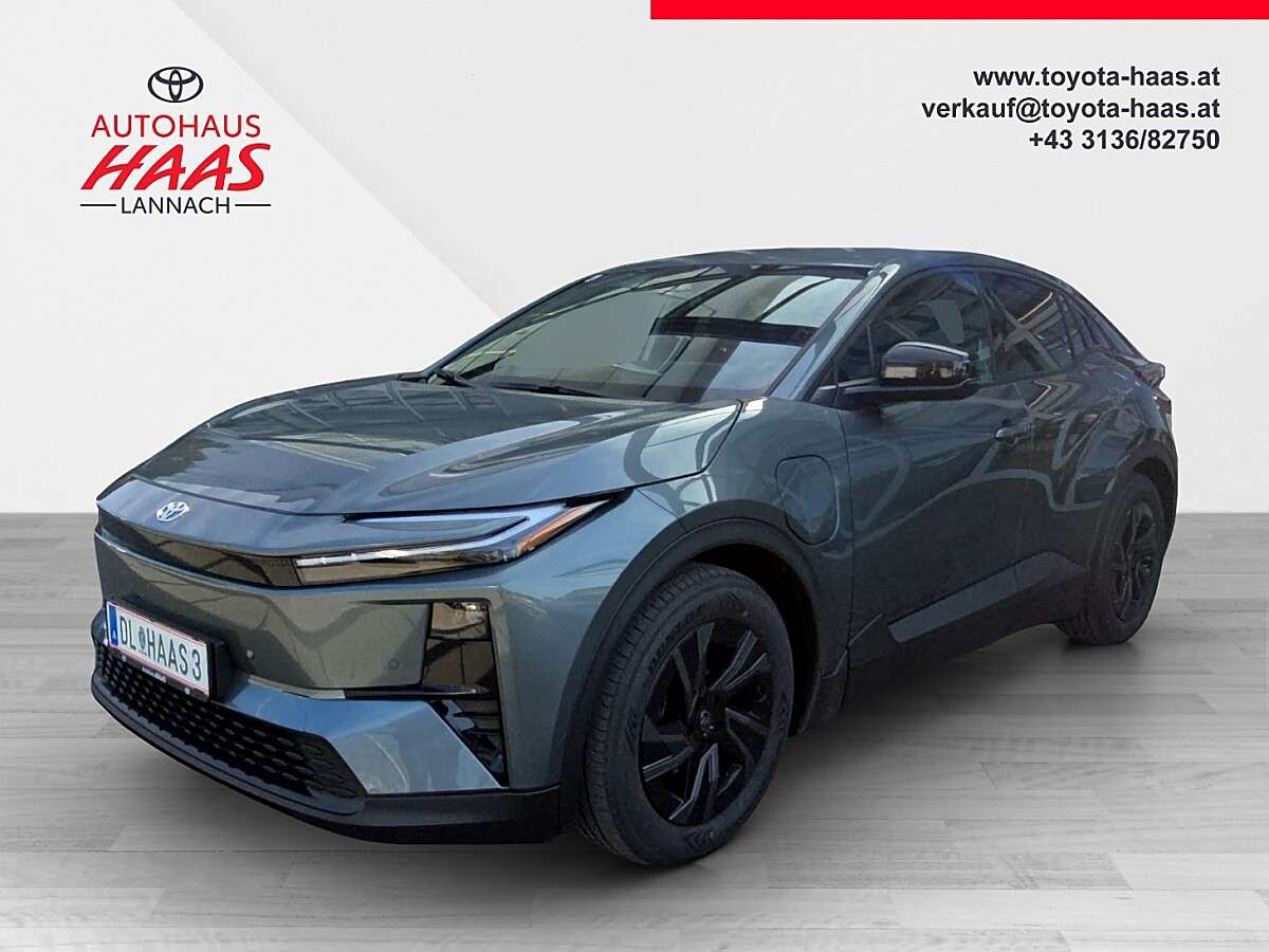 Toyota C-HR+