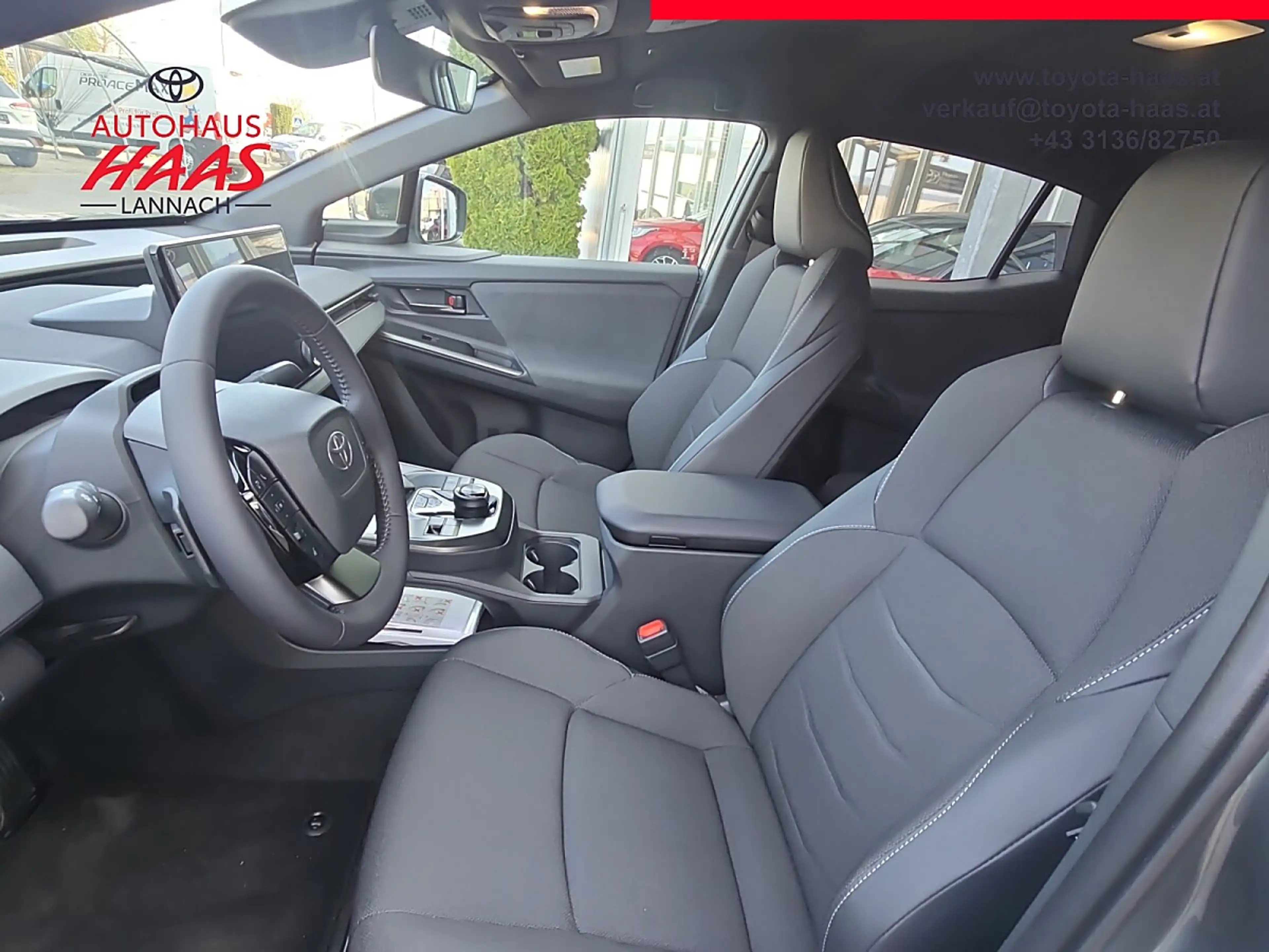 Toyota C-HR+ Elektro 77kWh Teamplayer — photo 9