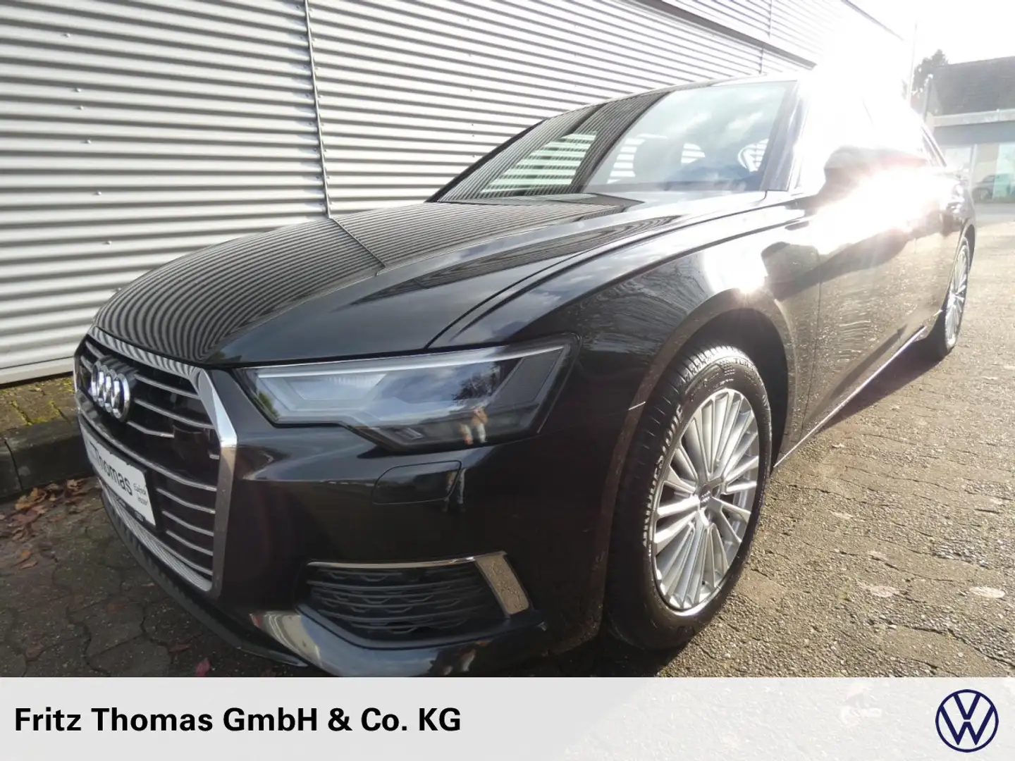 Audi A6 Avant 45 TFSI S tronic design LED Navi AHK SHZ Grau - 2