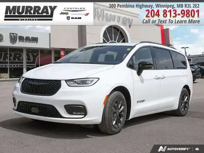 White 2025 Chrysler Pacifica Minivan Front-Wheel Drive Automatic