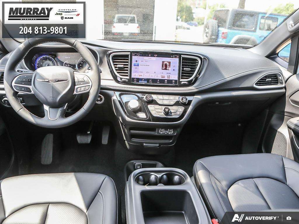 2025 Chrysler Pacifica