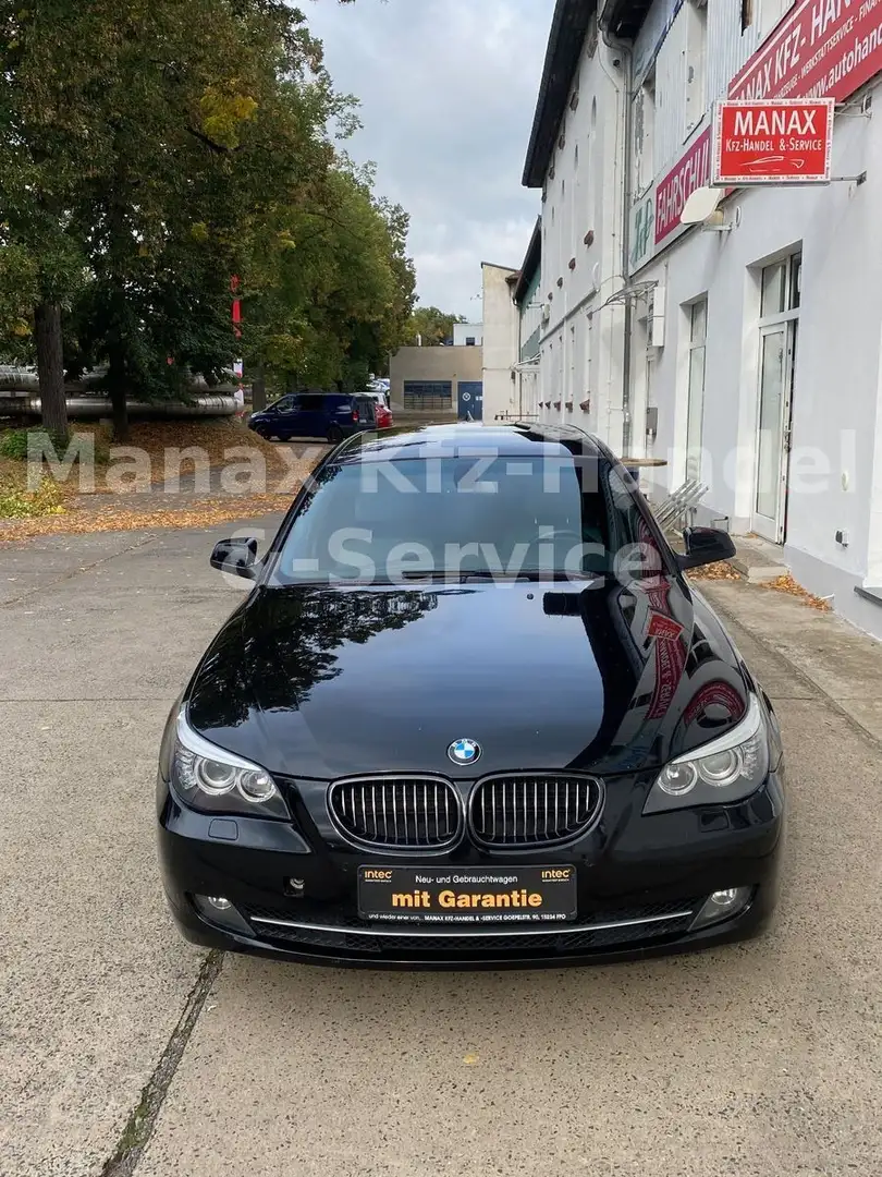 BMW 525 Touring 525i Edition Lifestyle Schwarz - 2