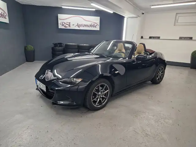Mazda MX-5 Sakura Skyactiv-G 131,Navi Leder,LED