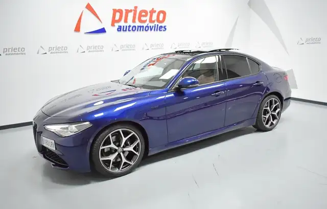 Alfa Romeo Giulia 2.2 Diesel Sprint + Aut. 190