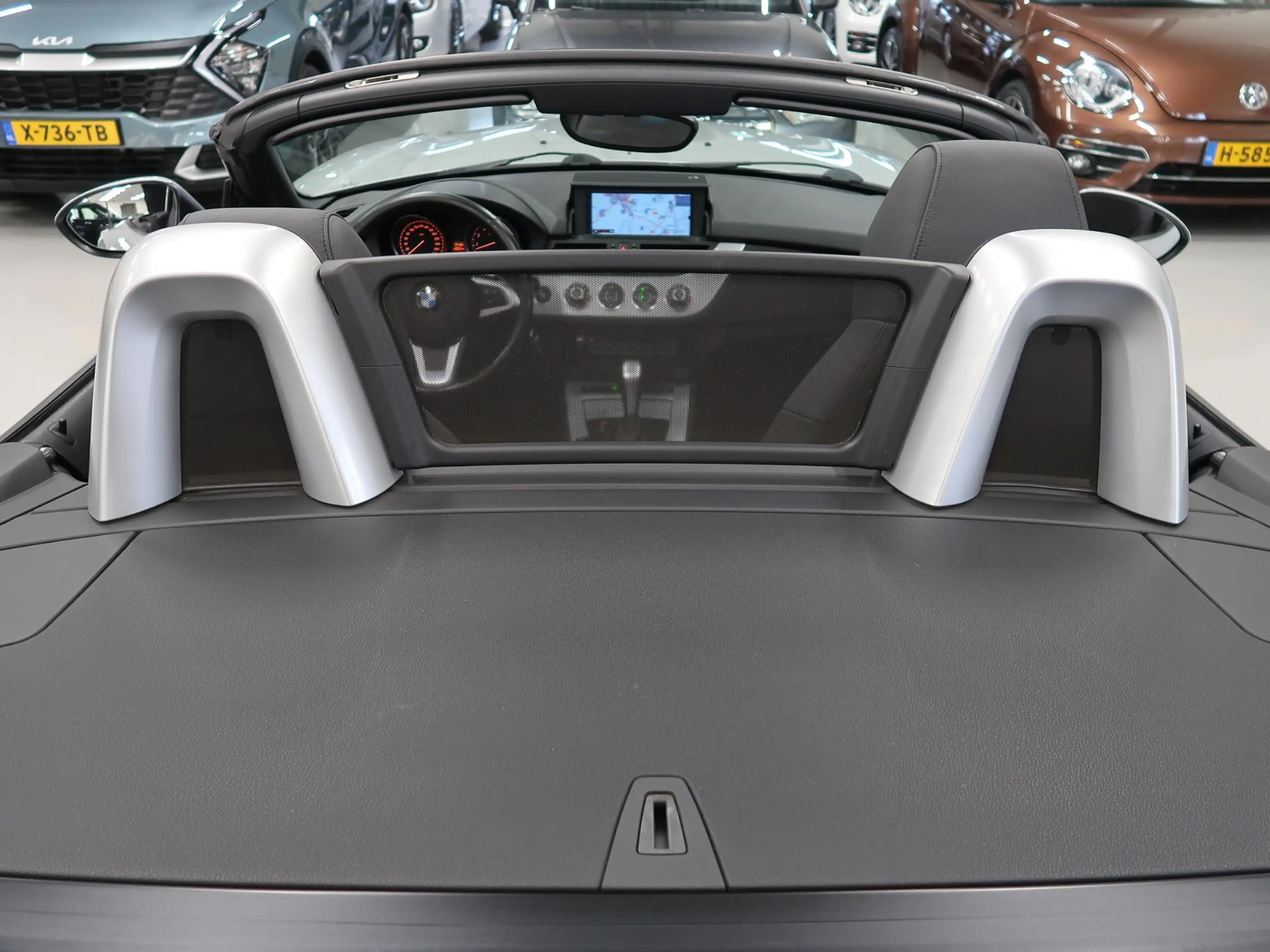 BMW Z4 Roadster sDrive23i Executive 6-Cilinder Automaat L — photo 34