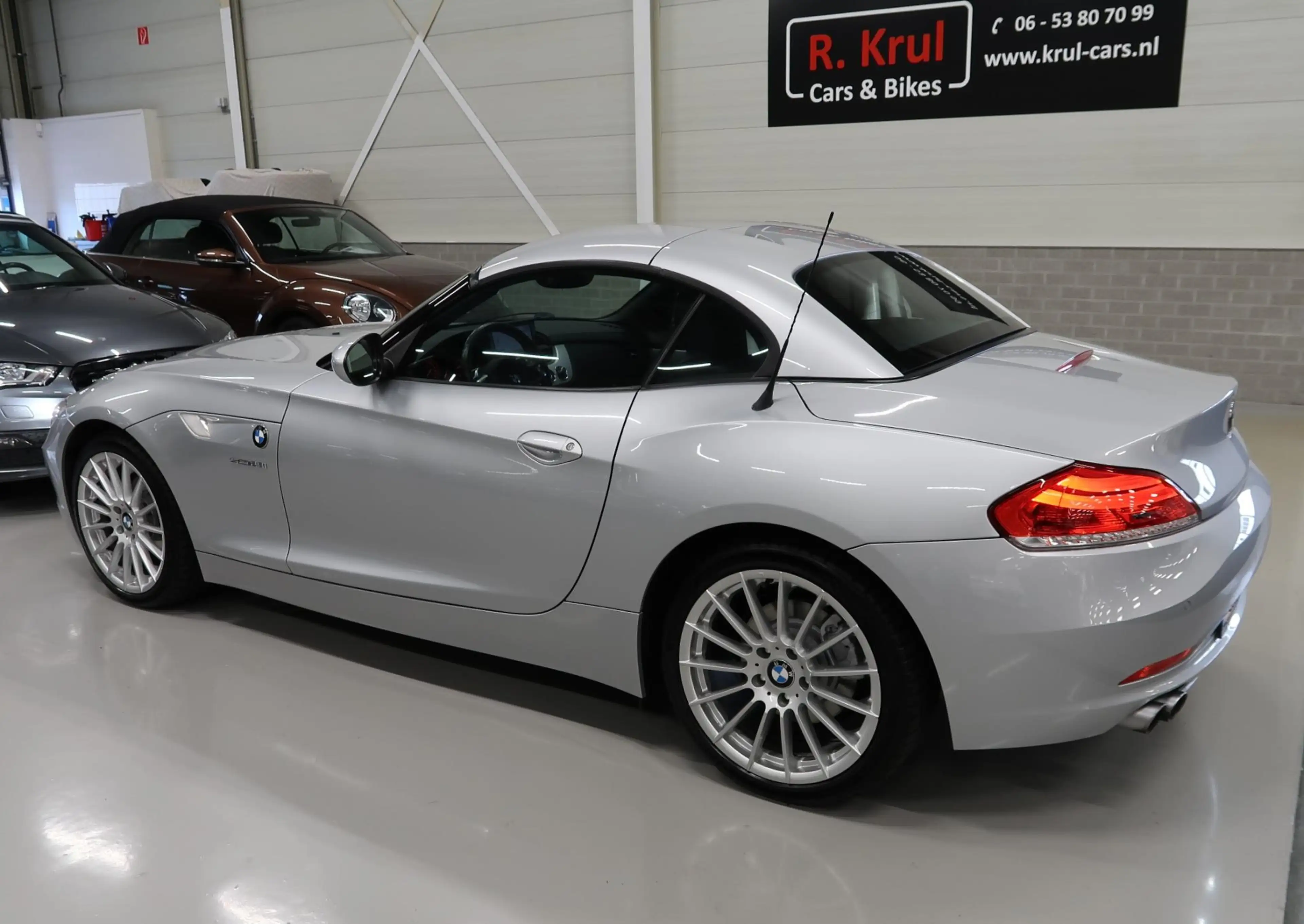 BMW Z4 Roadster sDrive23i Executive 6-Cilinder Automaat L — photo 38