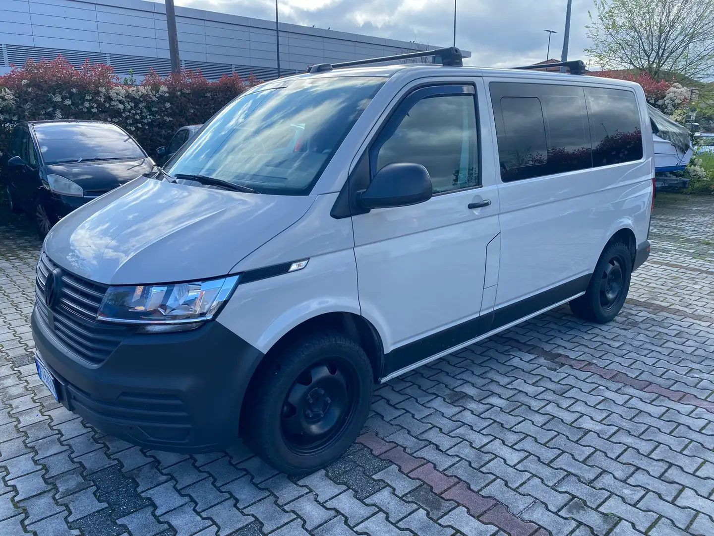 Volkswagen T6 Kombi trasporter 20tdi kombi business Beige - 1