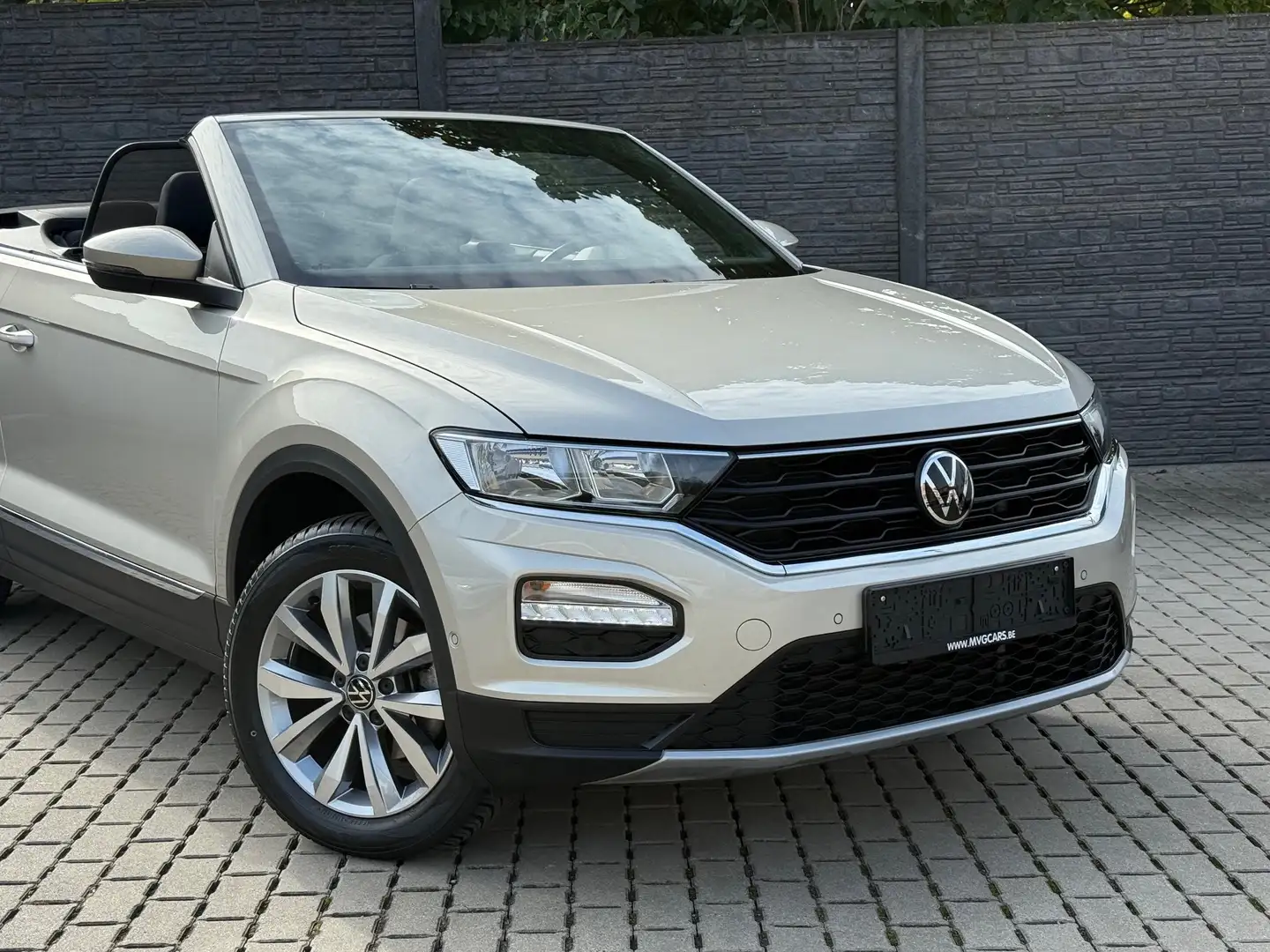 Volkswagen T-Roc T-Roc Cabriolet 1.0 TSI Style "Navigatie/Camera" Plateado - 2