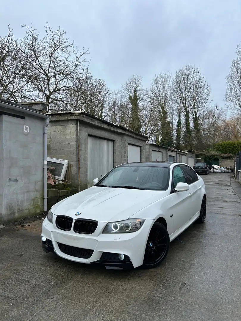 BMW 318 d Blanc - 2
