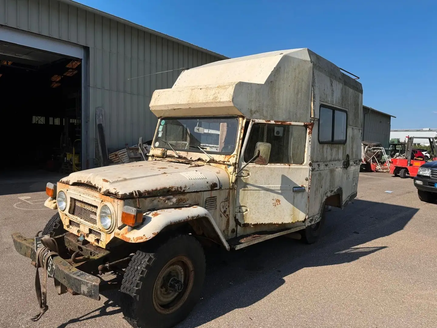 Toyota Land Cruiser HJ 45 - 2