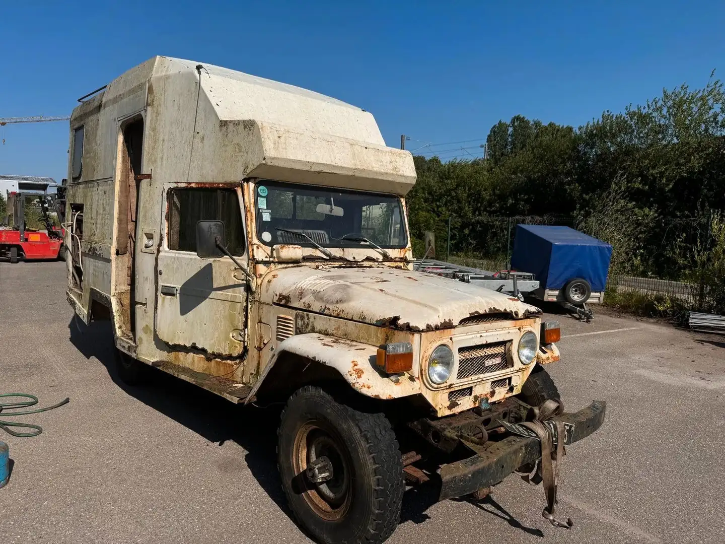 Toyota Land Cruiser HJ 45 - 1