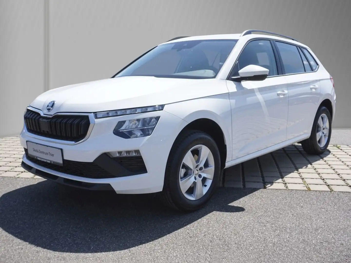 Skoda Kamiq 1,0 TSi Essence Weiß - 2