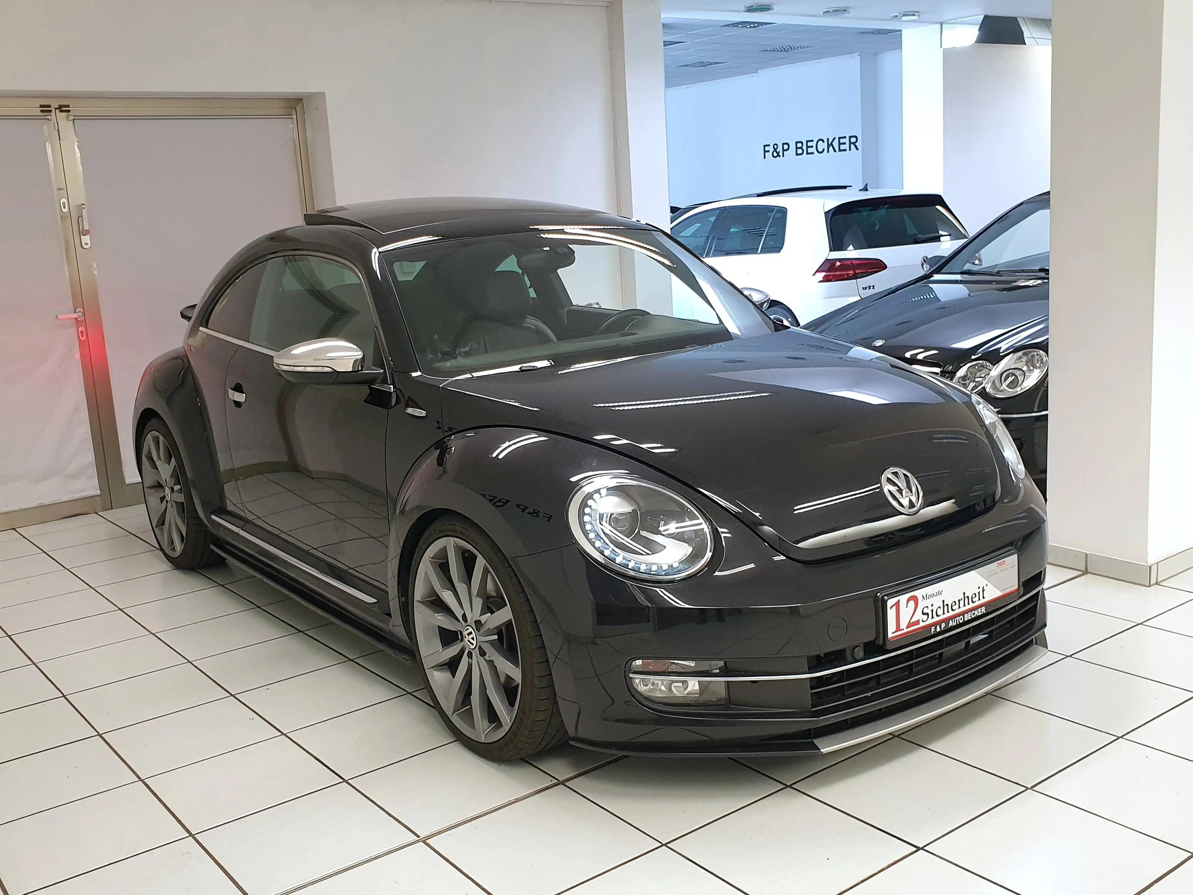 Volkswagen Beetle Beetle 1.4 TSI DSG Sport 1.Hand Leder R Line 20` — photo 2