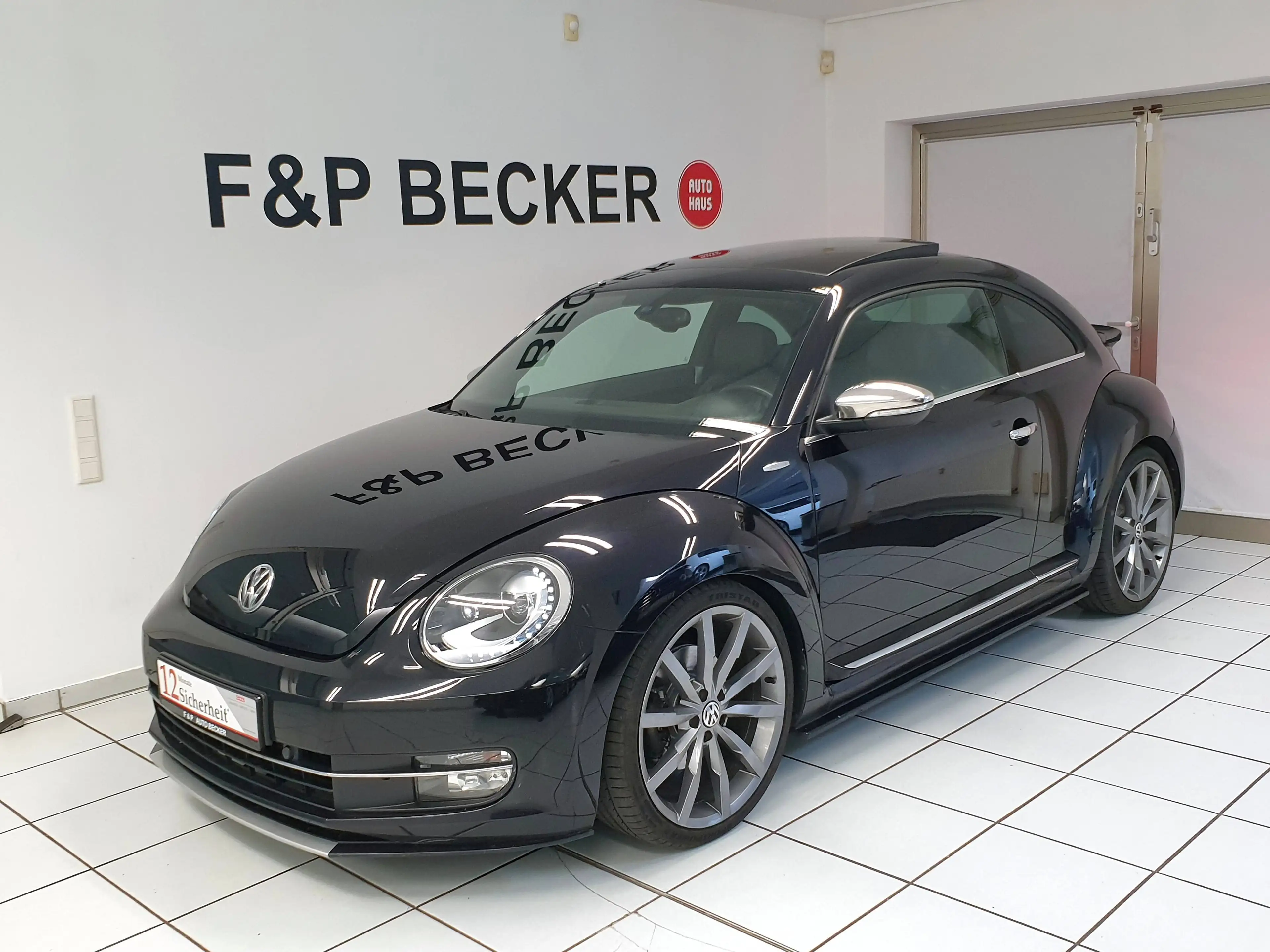Volkswagen Beetle Beetle 1.4 TSI DSG Sport 1.Hand Leder R Line 20`