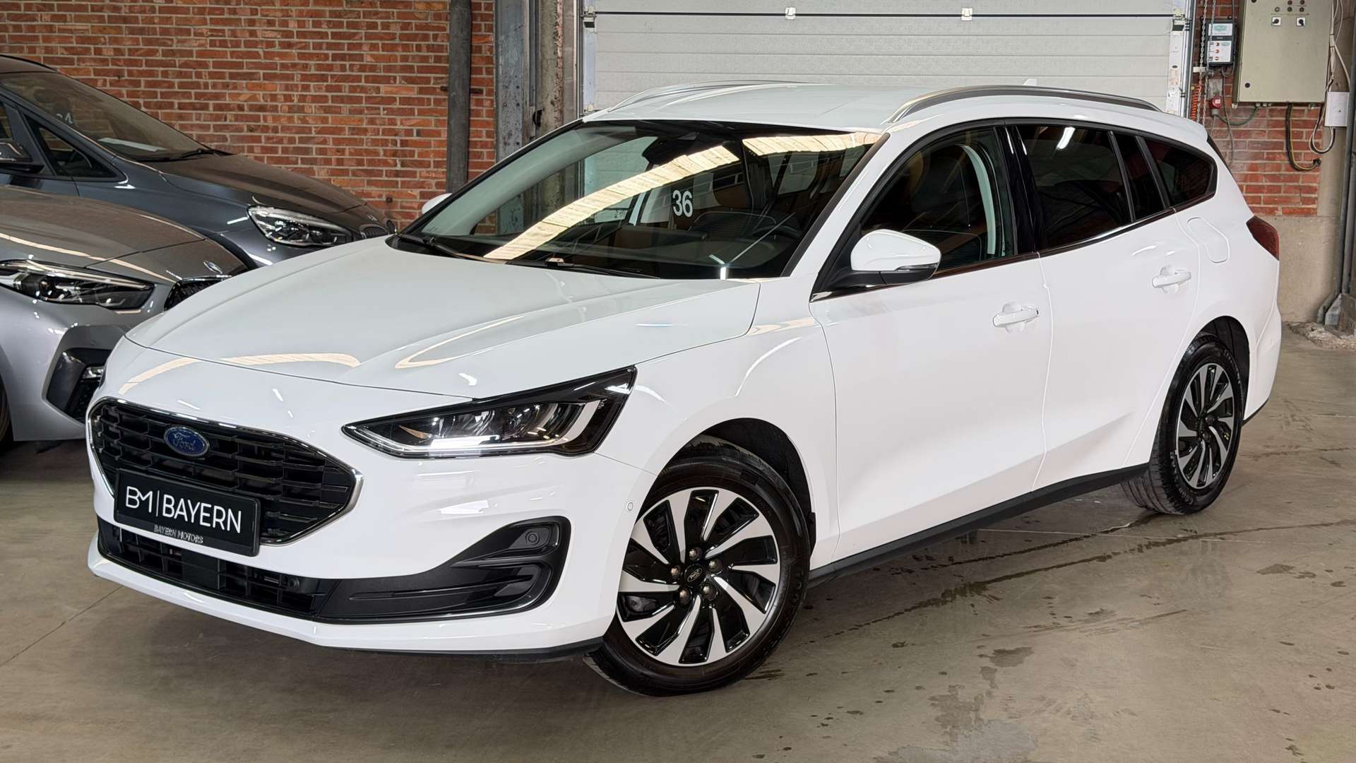 Ford Focus nuo 301 €/ mėn Dyzelinas 2023m. Kita Automatinė