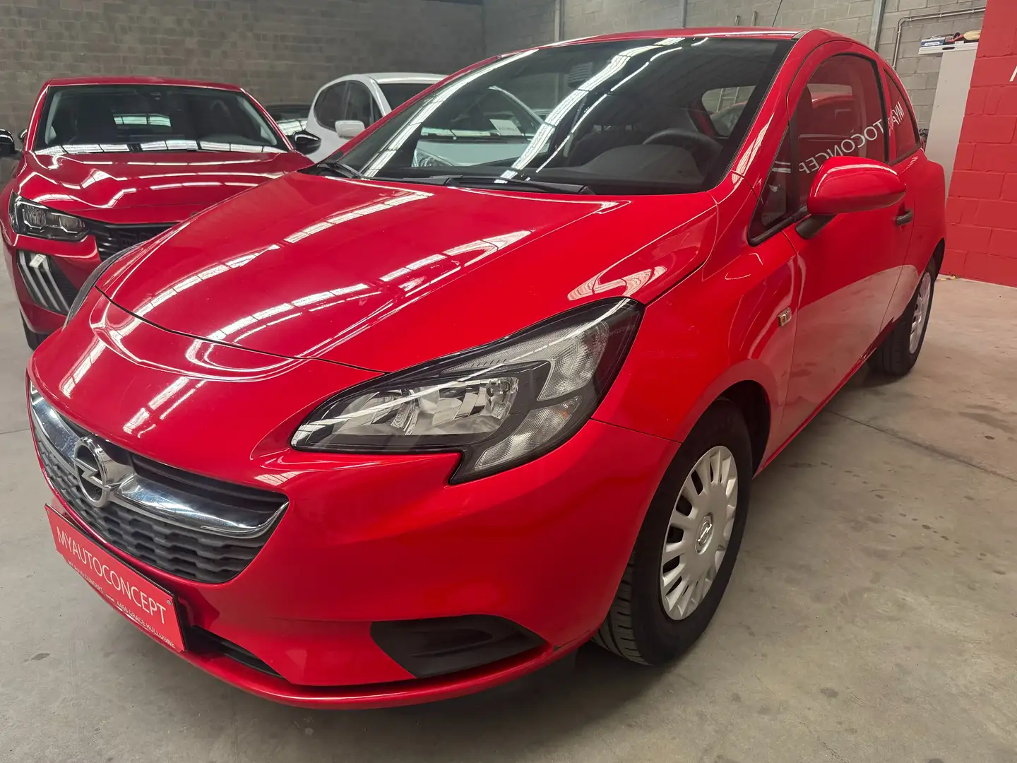 Opel Corsa 1.4i Essentia Roşu - 1