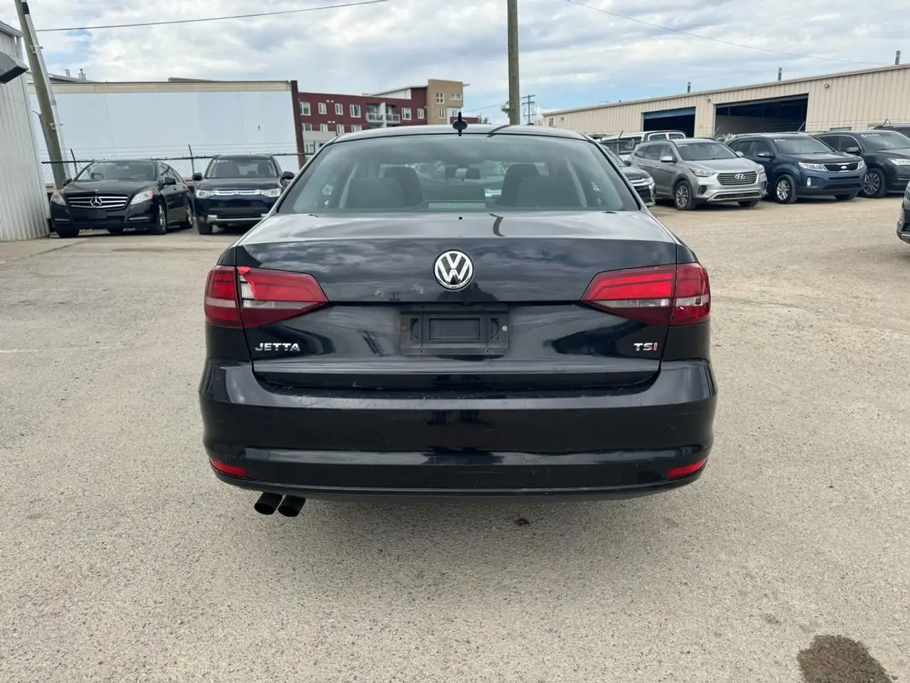 Volkswagen Jetta снимка Volkswagen Jetta