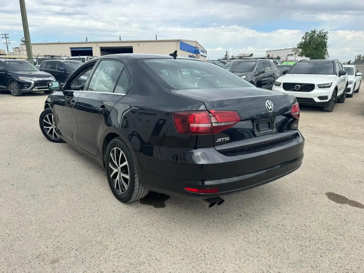 Volkswagen Jetta снимка Volkswagen Jetta