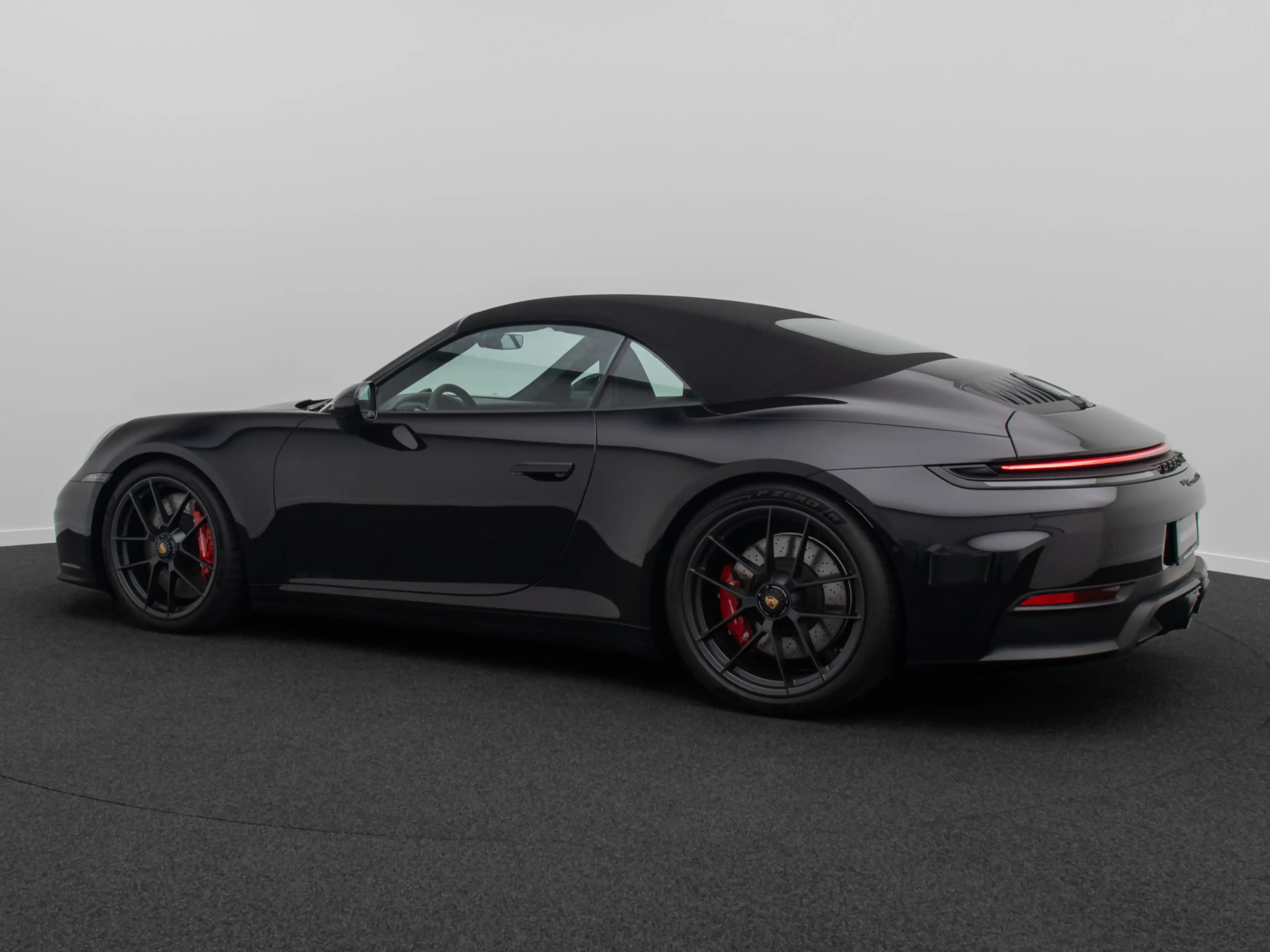 Porsche 992 911 Carrera 4GTS Kamera BOSE Individual Voll — photo 10