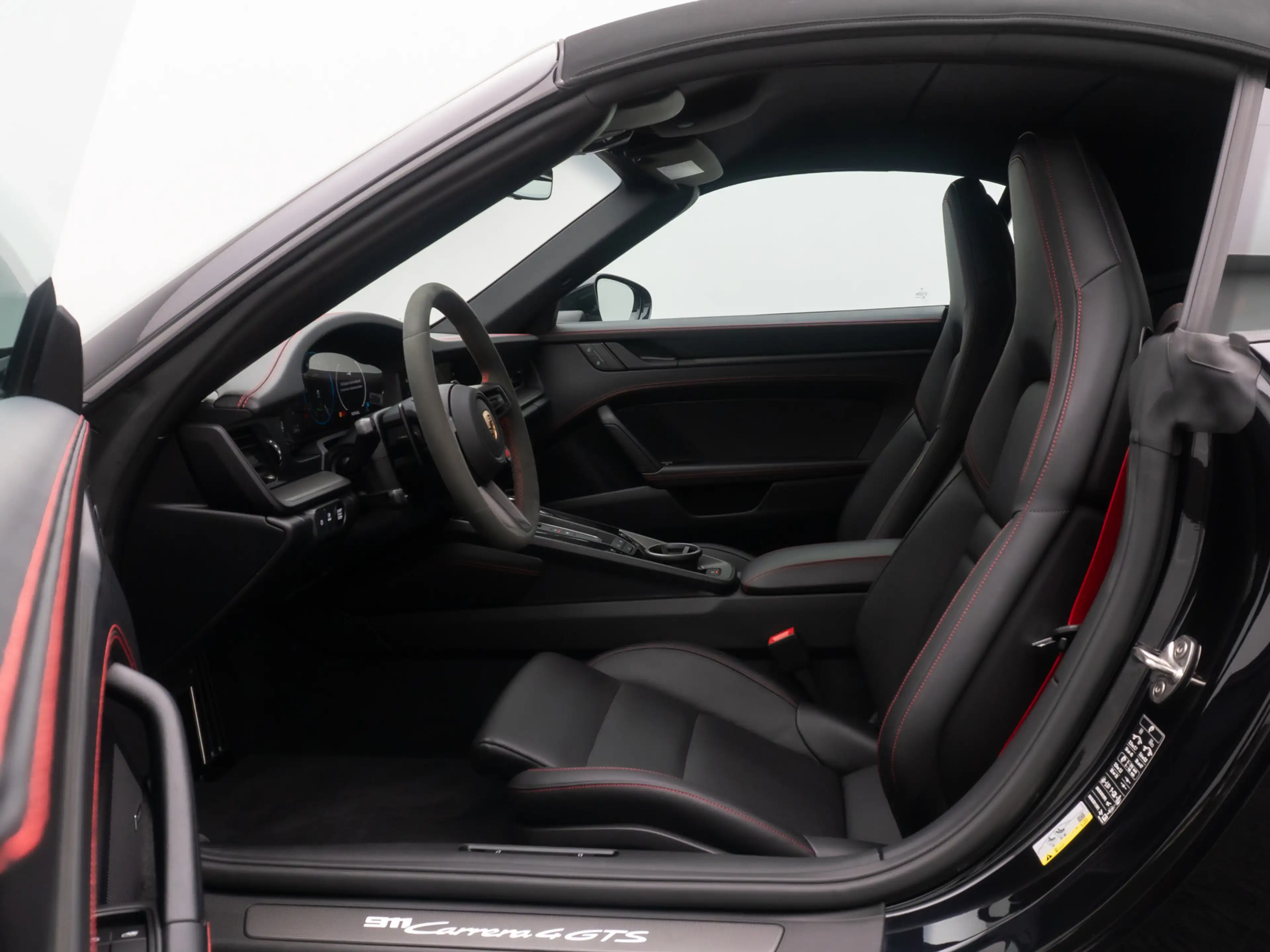 Porsche 992 911 Carrera 4GTS Kamera BOSE Individual Voll — photo 22