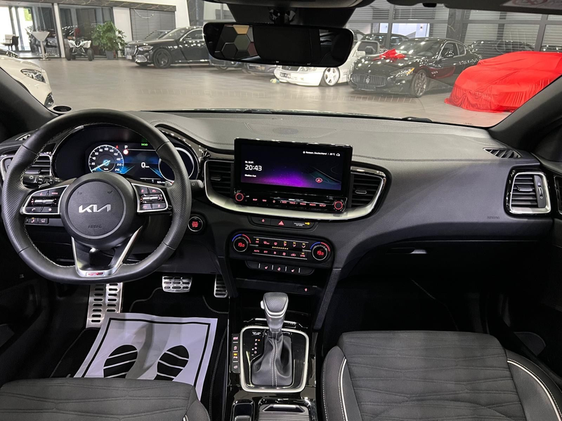 Kia Ceed / cee'd Ceed SW /GT Line/Panorama/Virtual/JBL/LED/ — photo 3