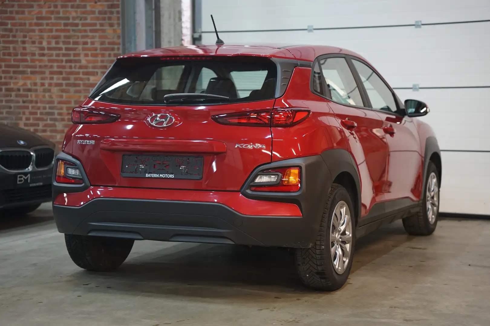 Hyundai KONA 1.0 Benzine 74.000km Garantie Piros - 2
