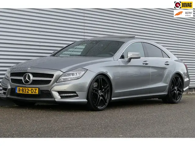 Mercedes-Benz CLS 500 V8 Harman/Kardon Schuifdak Stoelverkoeling Luchtve