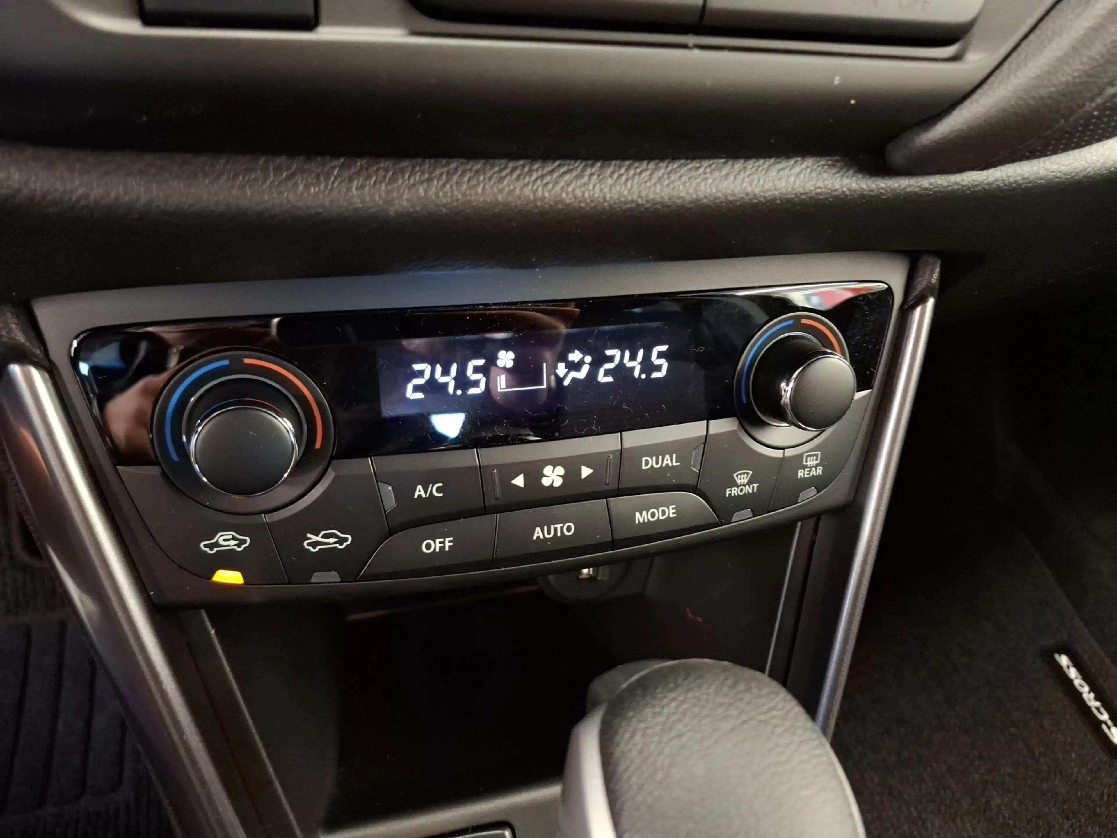 Suzuki S-Cross 1.4 Hybrid shine Aut. ACC+LED+Navi+SHZ — photo 14