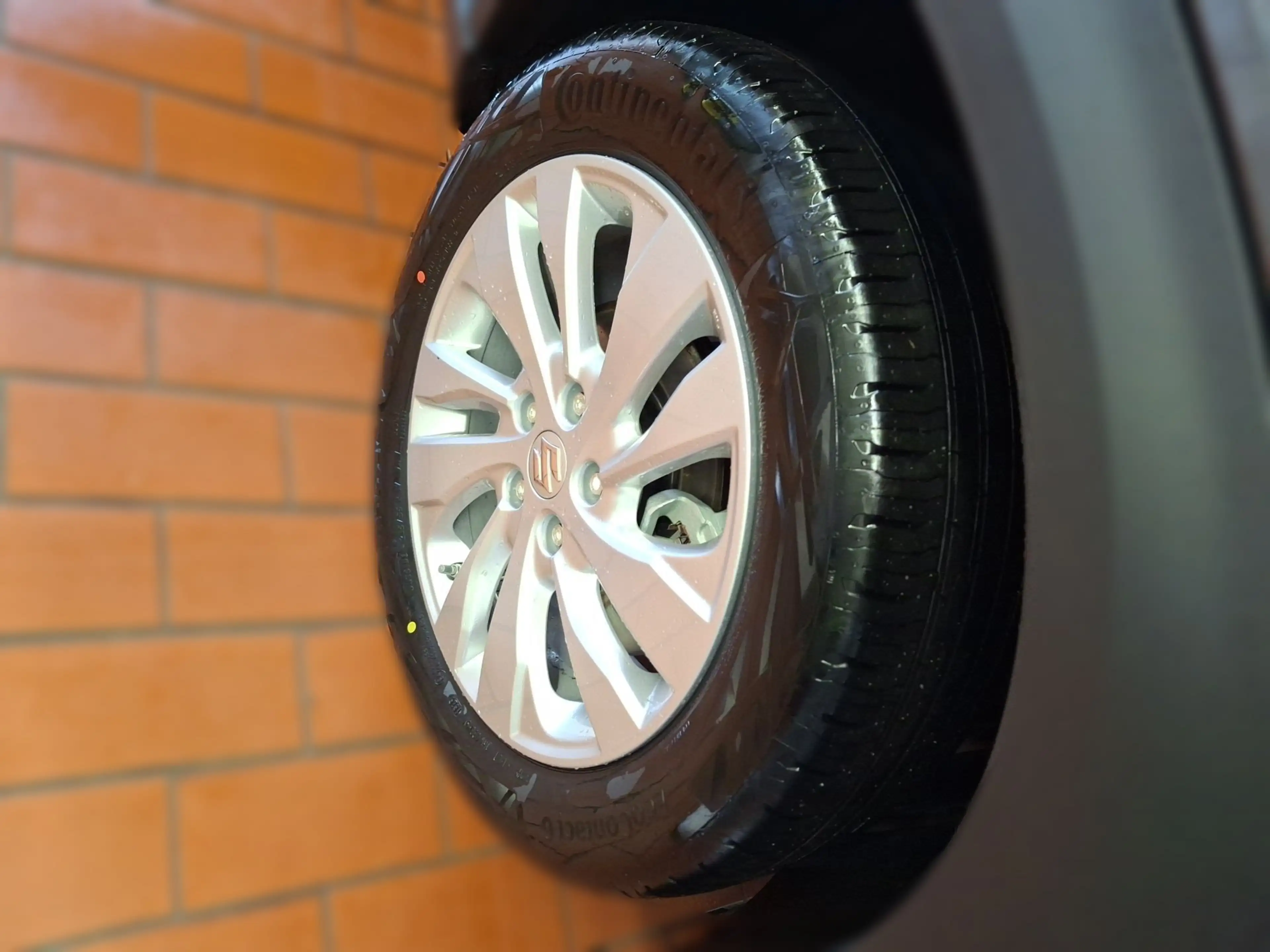 Suzuki S-Cross 1.4 Hybrid shine Aut. ACC+LED+Navi+SHZ — photo 8