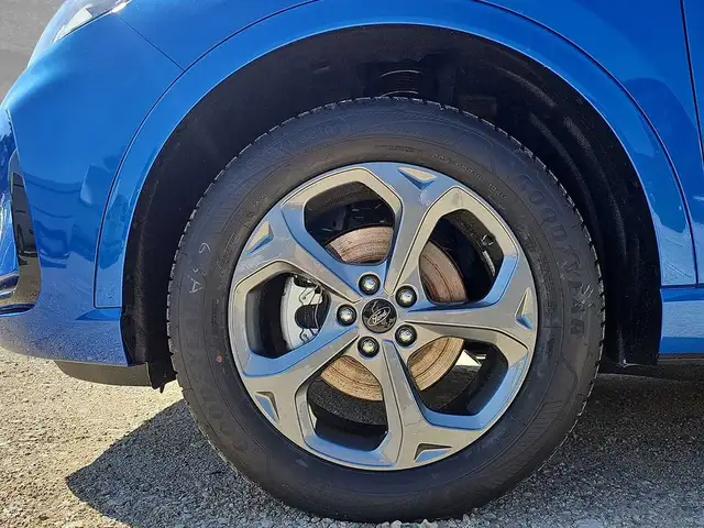 Ford Kuga view 6