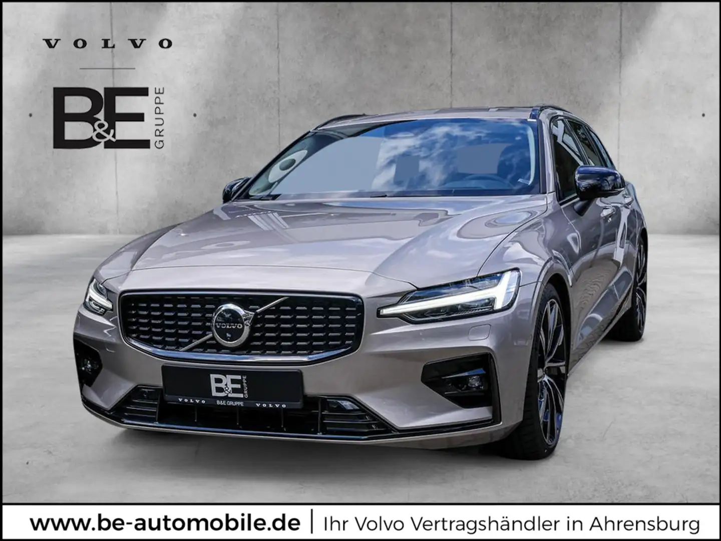Volvo V60 Ultimate Dark ACC 360° Stdhzg Google Sport Beige - 1