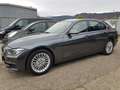 BMW 320 i Limousine Luxury Line // Bi- Xenon // Grau - thumbnail 2