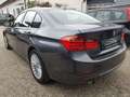 BMW 320 i Limousine Luxury Line // Bi- Xenon // Grau - thumbnail 4