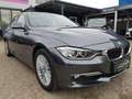 BMW 320 i Limousine Luxury Line // Bi- Xenon // Grau - thumbnail 9