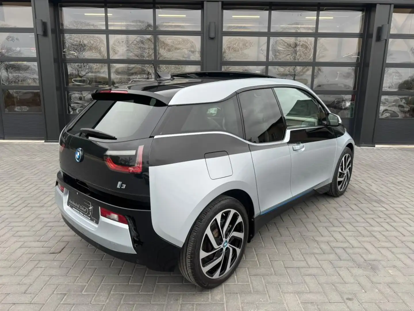 BMW i3 22 KWH Schuifdak / Camera Grijs - 2