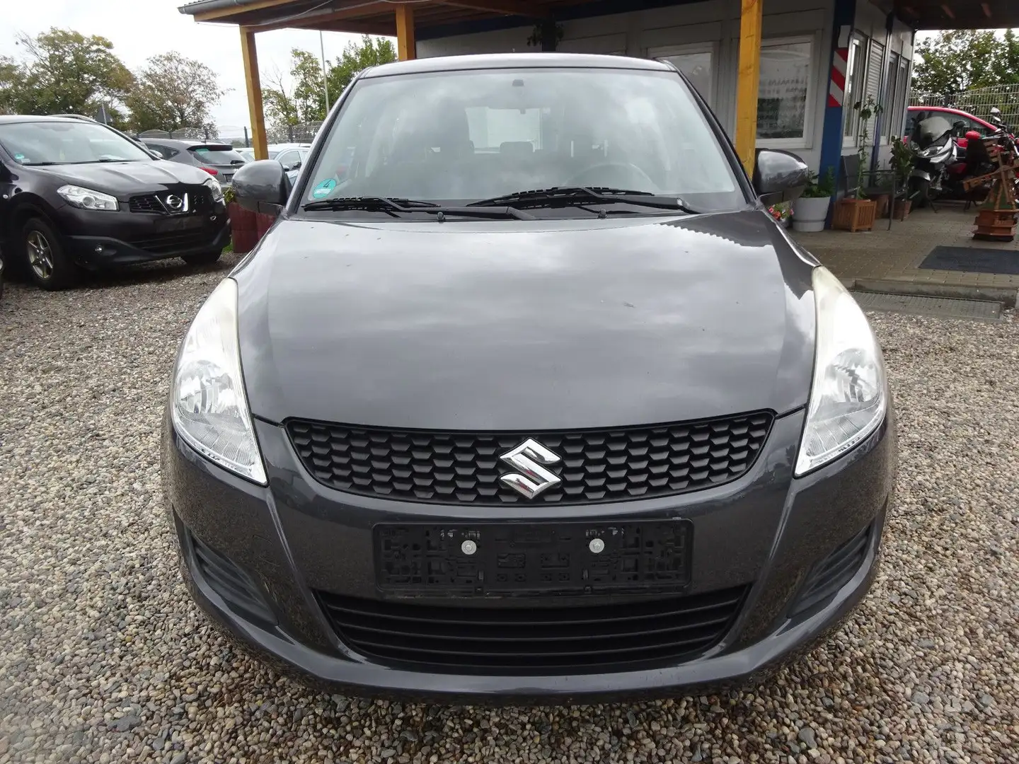 Suzuki Swift 1.2 Club 4x4 Grau - 2