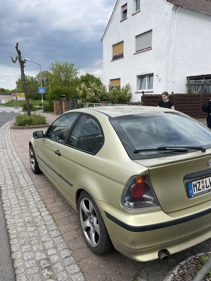 BMW 318 Ti, foto 4