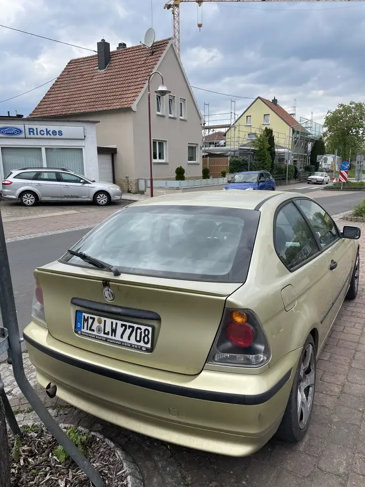 BMW 318 Ti, foto 3