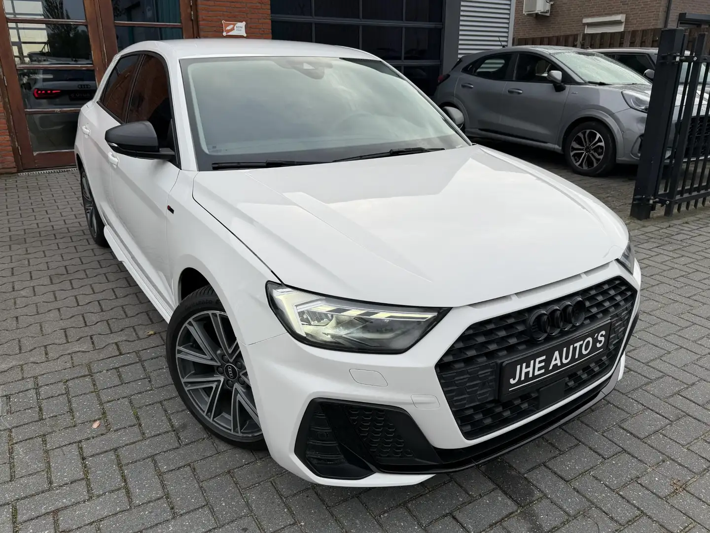 Audi A1 Sportback 30 TFSI S-Line | LED | Keyless | Sfeer | Blanc - 2