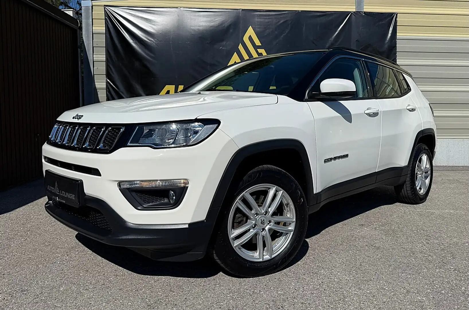 Jeep Compass 2,0 MultiJet II AWD Longitude Weiß - 2