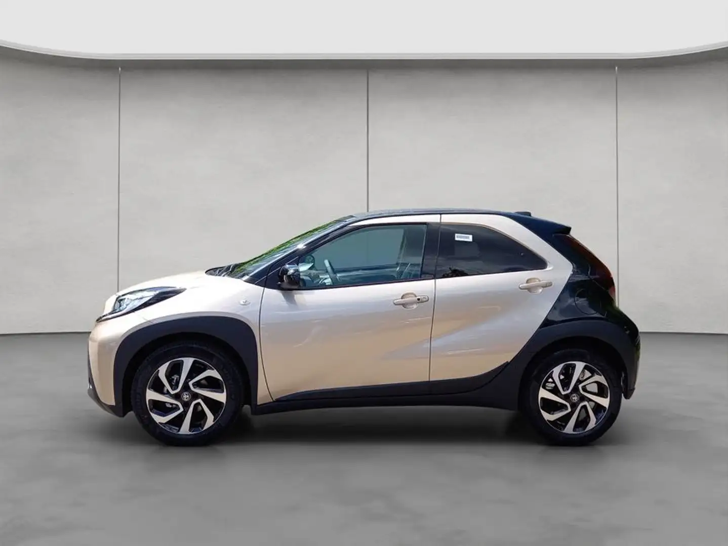 Toyota Aygo X X Air Teamplayer, LED, Kamera, PDC Beige - 2