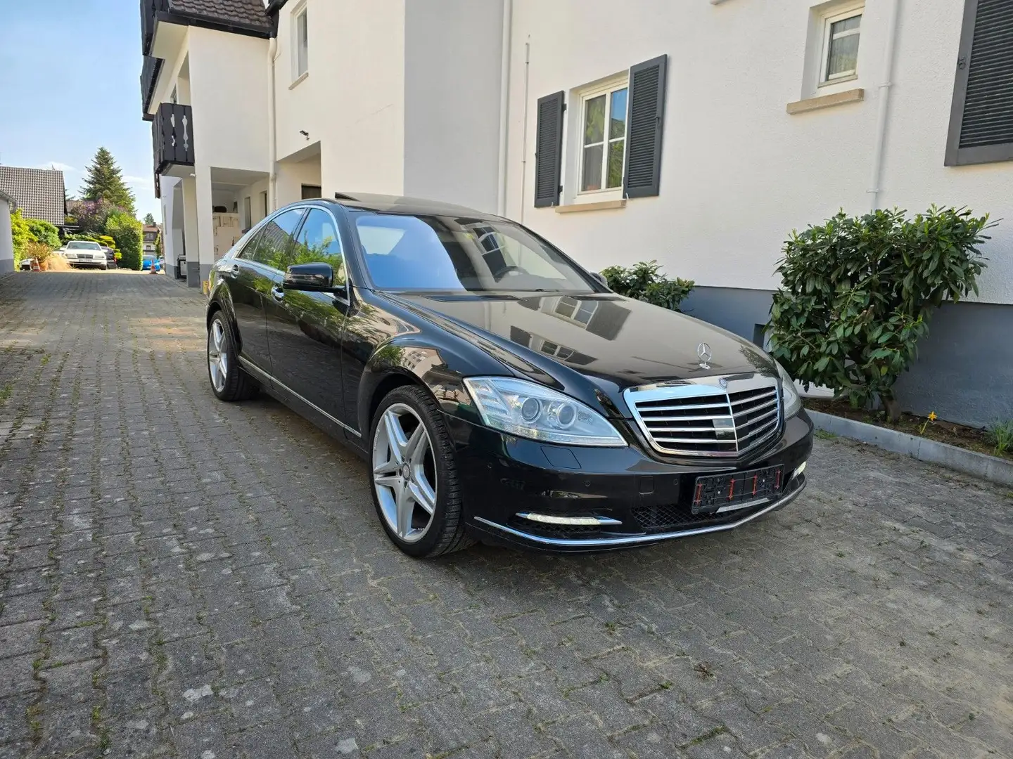Mercedes-Benz S 500 4Matic 7G L DESIGNO AMG Чорний - 1
