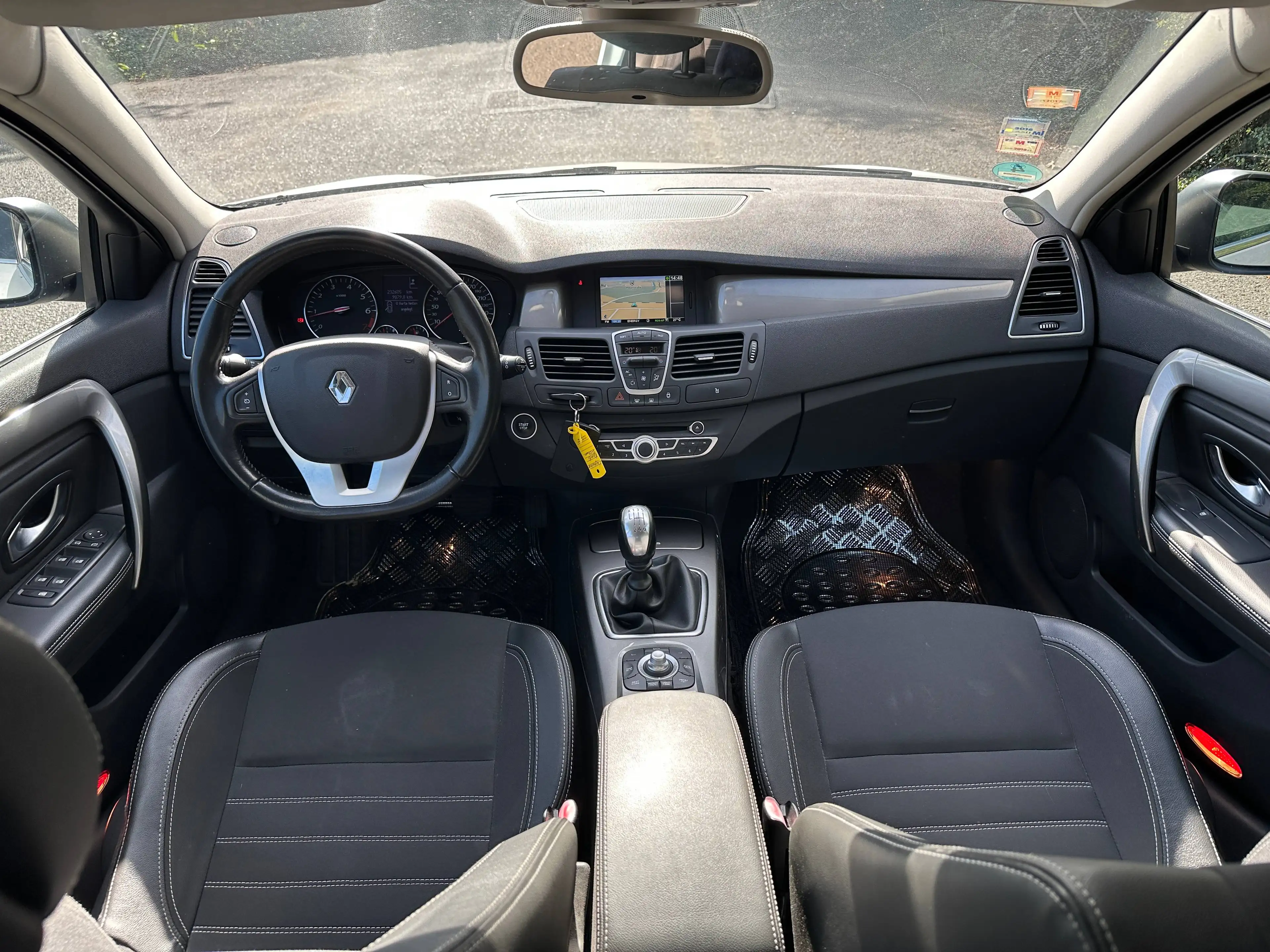 Renault Laguna Dynamique 2.0L 140PS +LEDER+KLIMA+NAVI+WINTERPAKET — photo 9