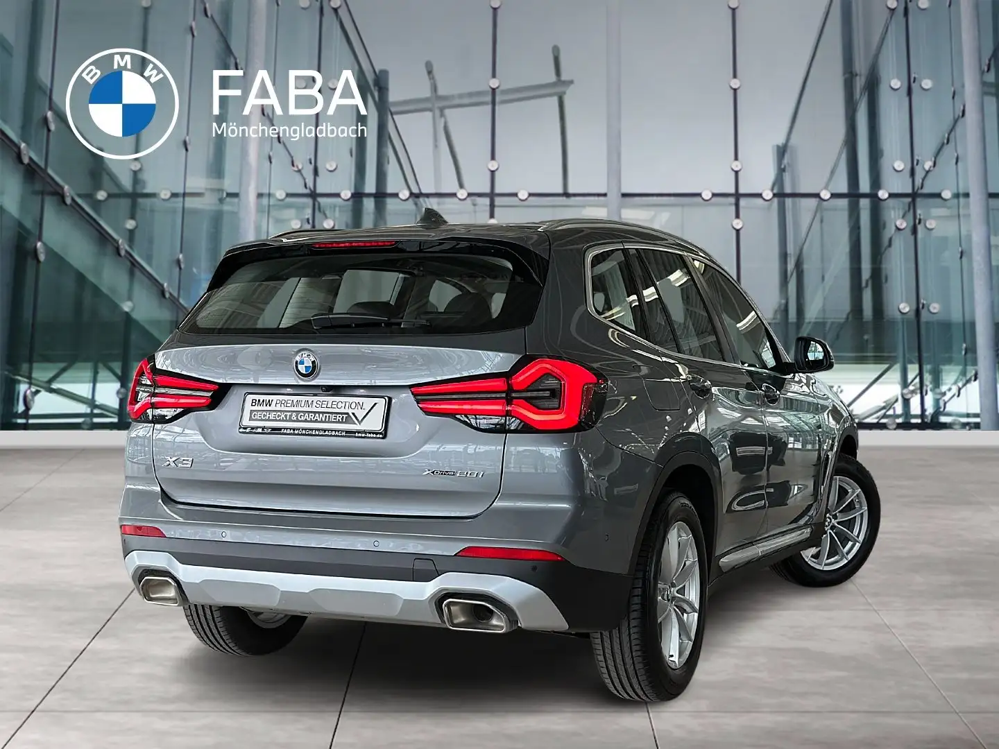 BMW X3 xDrive20i HiFi DAB LED WLAN Komfortzg. Grijs - 2