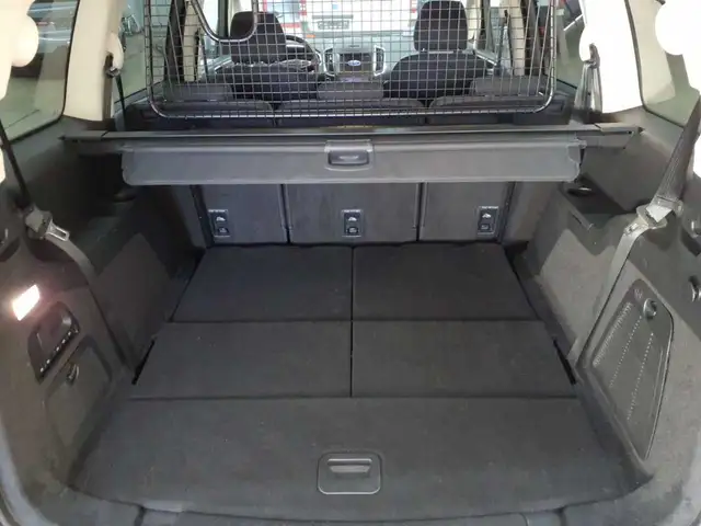 Ford Galaxy view 15