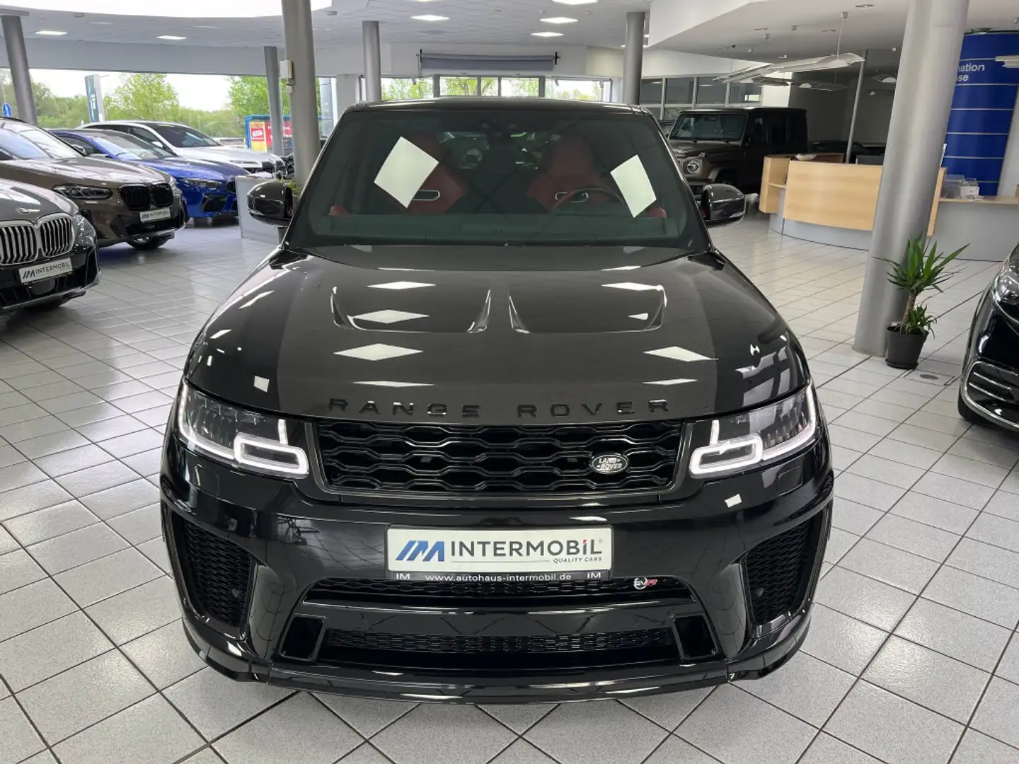 Land Rover Range Rover Sport 5.0 SVR Carbon*PANO*LUFT*SOFT* Schwarz - 2