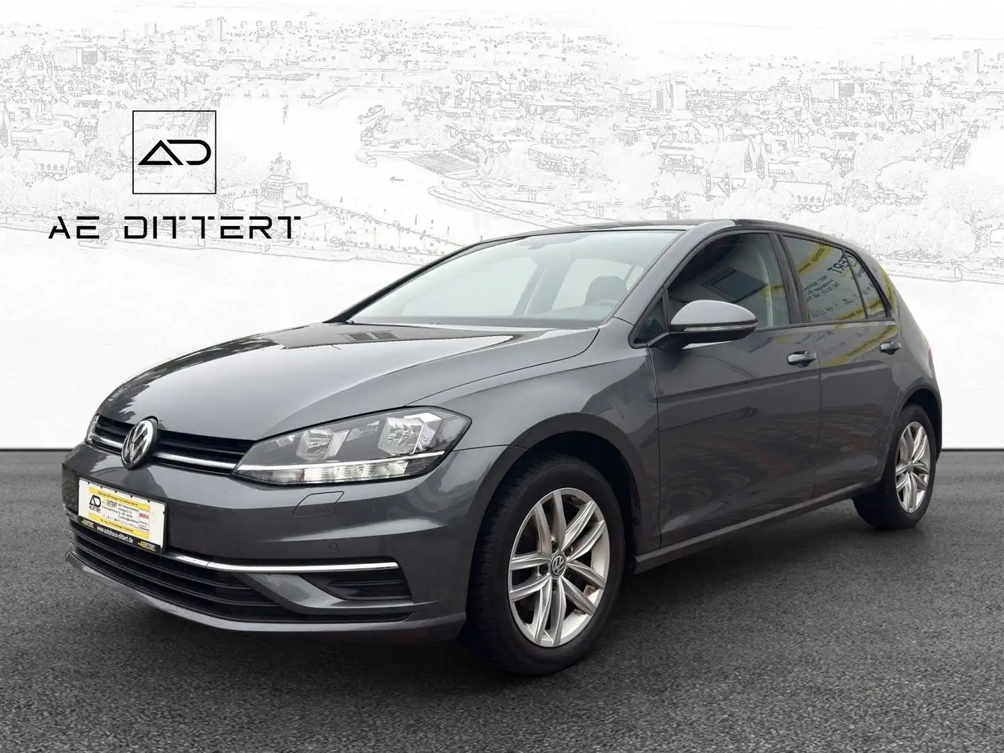 Volkswagen Golf 1.0 TSI OPF Comfortline Grau - 1