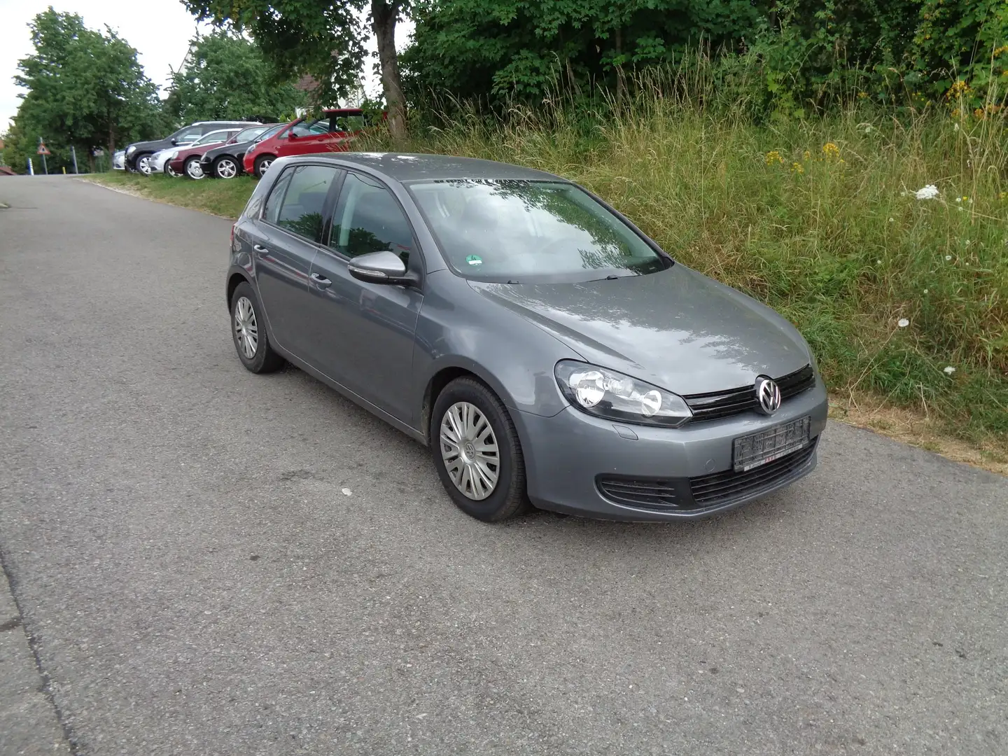 Volkswagen Golf Trendline Grau - 1