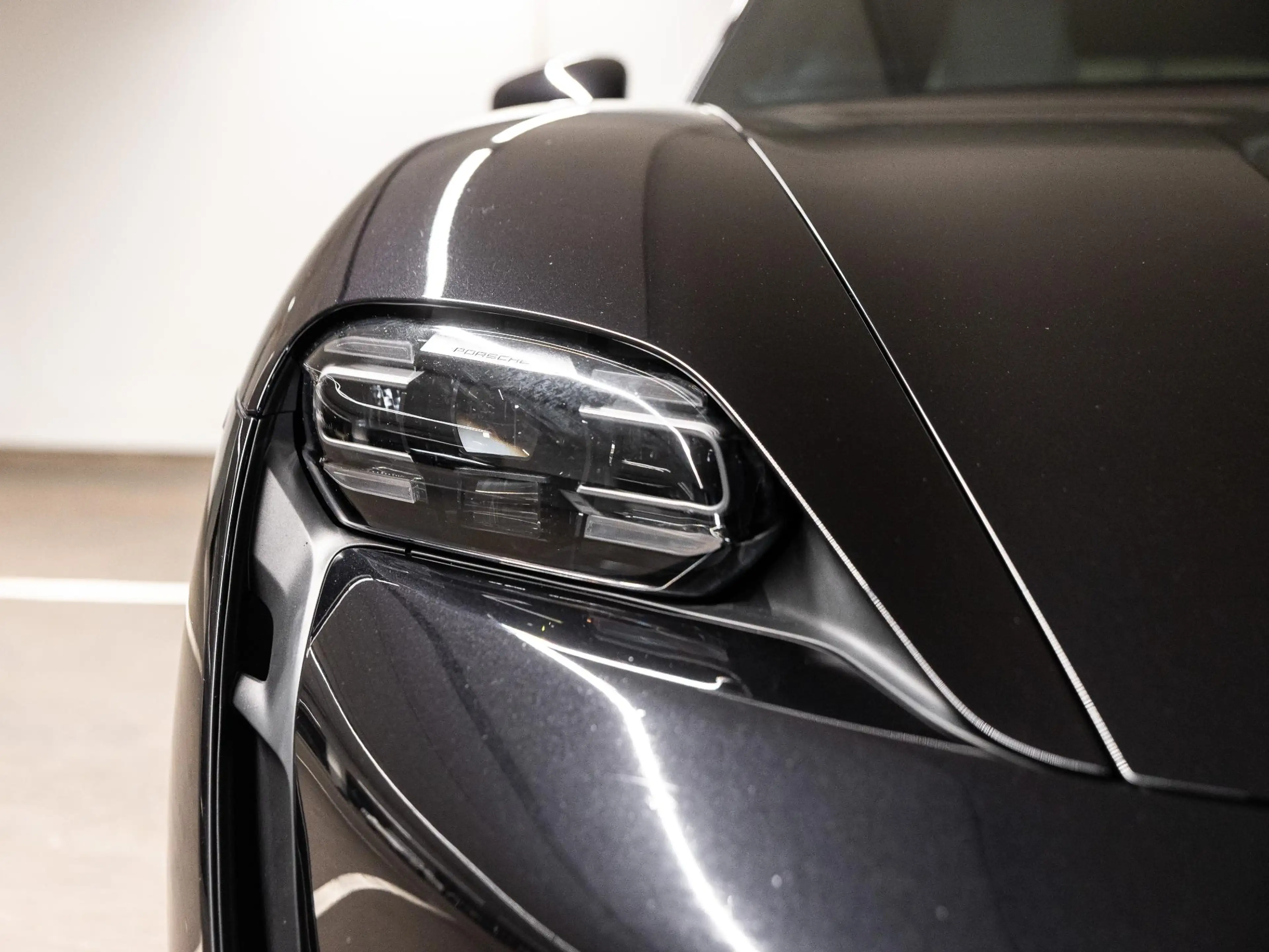 Porsche Taycan Sport Turismo 79 kWh — photo 9
